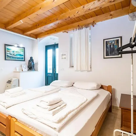 Pupa Dubrovnik